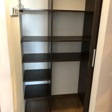 Apartament Emi